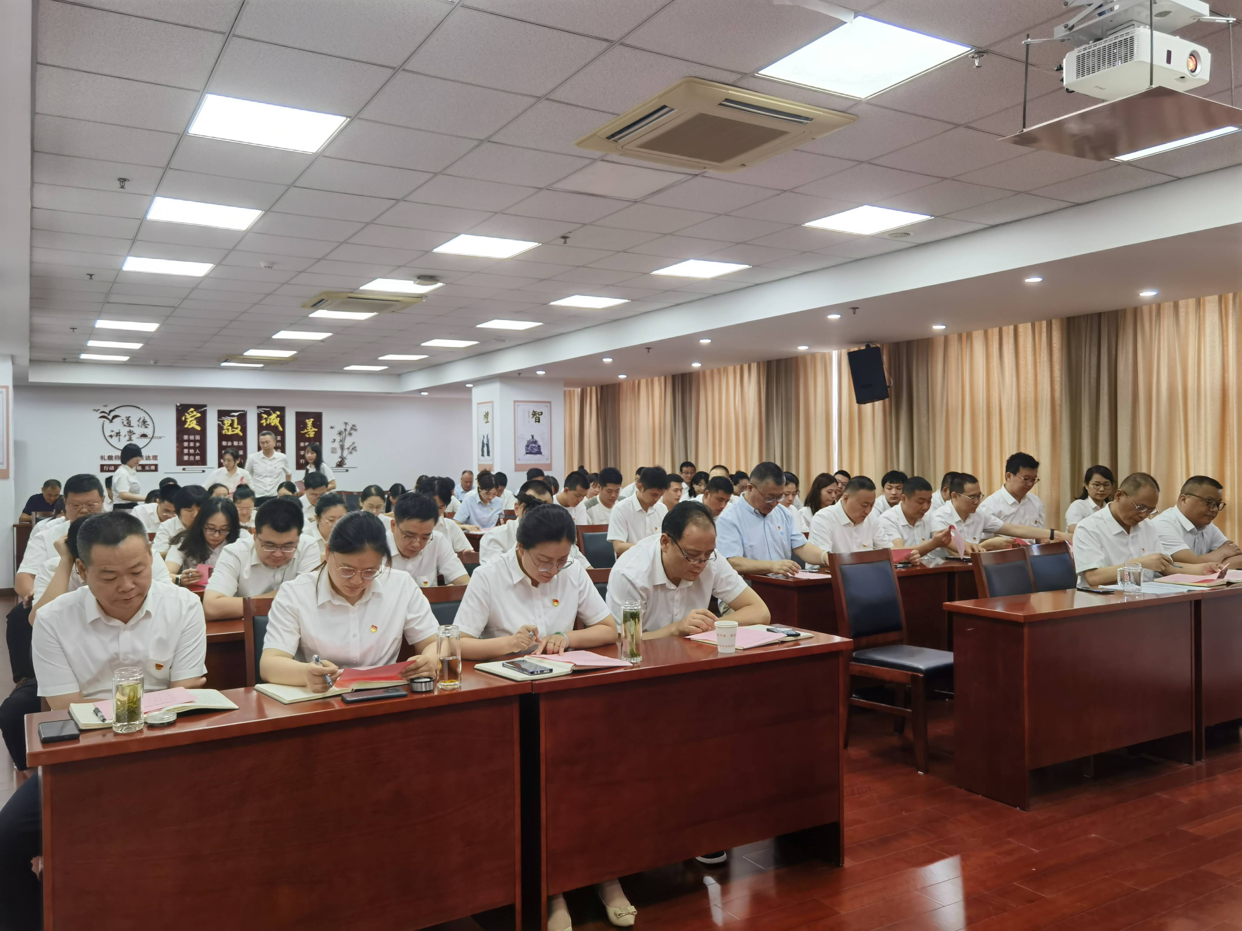 微信图片_20240731145722(1).jpg