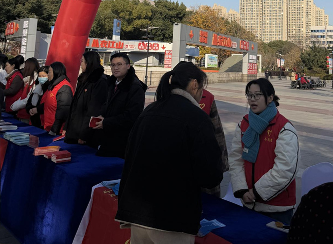 1765777842505623.png d3d30715-3d12-4a31-a562-1045933bb8cd.png